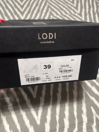 Zapatos Lodi nuevos dorados tacón fiesta 39