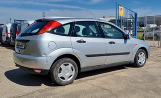 Ford Focus 2000