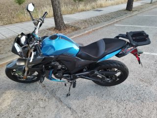 Moto Zontes Z2 125 Naked Azul