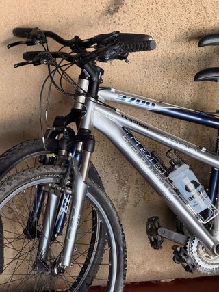 4 Bicicletas MTB Trek y Specialized - Lote complet