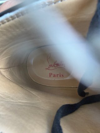 Christian Louboutin T.41 Piel Negra Tachuelas (13)