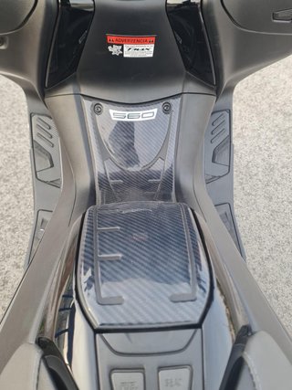 Yamaha TMAX 560 preparada ACEPTO CAMBIO