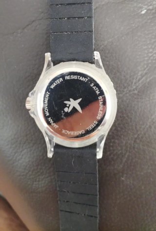 Reloj Deportivo Vintage Rojo y Negro