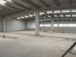 Nave industrial en alquiler en Polígono - Carrefour en Ávila
