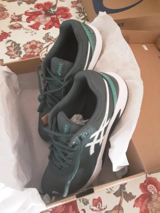 Zapatillas ASICS Padel Verde y Blanco