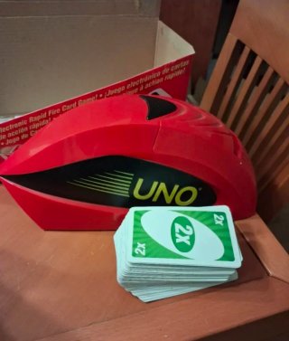 Lote de juegos de mesa: Pictureka, Cluedo, Trivial