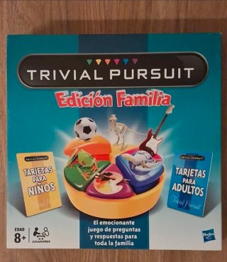 Lote de juegos de mesa: Pictureka, Cluedo, Trivial