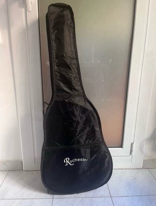 Guitarra acústica Rochester
