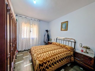 Casa pareada en venta en Montefrío