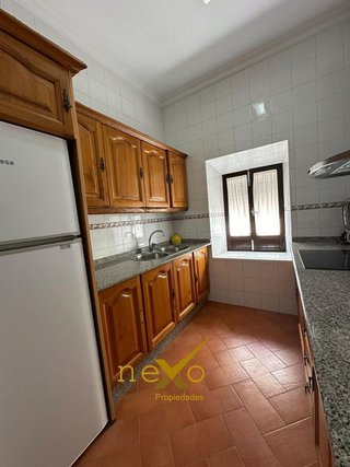 Chalet en venta en Carmona