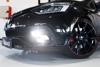 Renault Clio RS Trophy 220cv Carbon-Akrapovic 2018