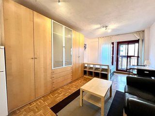 Estudio en alquiler en Peñagrande en Madrid