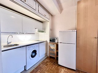 Estudio en alquiler en Peñagrande en Madrid