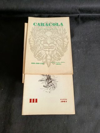 Lote de 43 revistas malagueña de poesía caracola