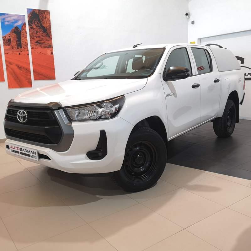 Toyota Hilux 2021 - foto 1