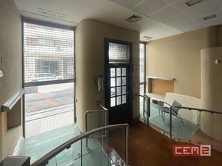 Local comercial en venta en Ensanche en Pamplona