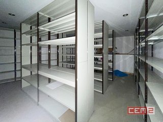 Local comercial en venta en Ensanche en Pamplona