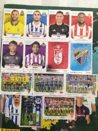 LOTES DE CROMOS LIGA HYPERMOTION TOTALMENTE NUEVOS