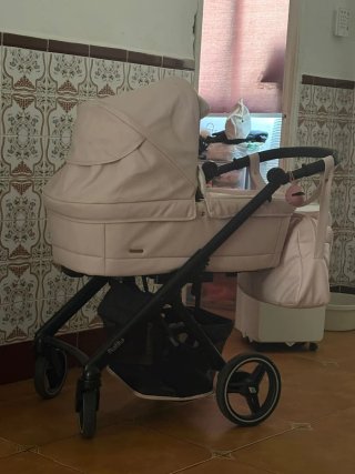Cochecito bebé rosa bebecar, incluye bolso,sillita