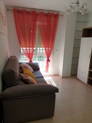 Piso en alquiler en Ciudad Jardín - Zoco en Córdoba