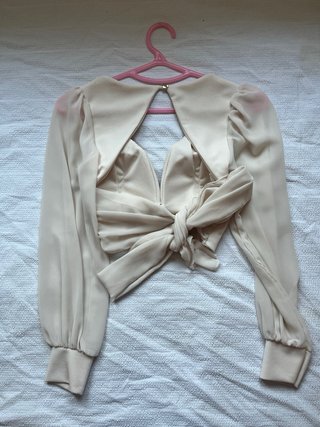 Top blanco manga larga espalda descubierta