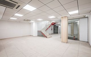 Local comercial en alquiler en Puerto Banús en Marbella