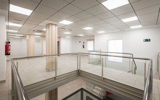 Local comercial en alquiler en Puerto Banús en Marbella