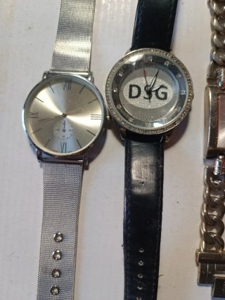 Lote de 7 relojes de mujer
