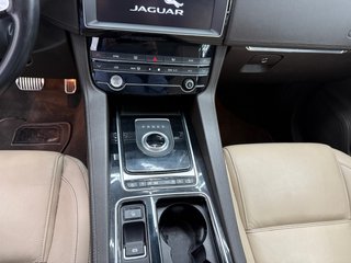 Jaguar F-Pace 2019