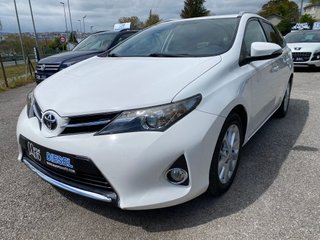 Toyota Auris 2014