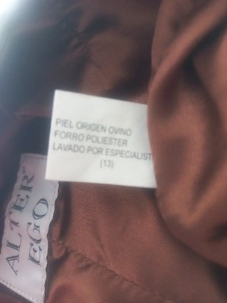 Pantalón de piel marrón