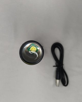 Linterna Táctica LED con COB y Cable USB