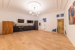Local comercial en venta en Palacio en Madrid