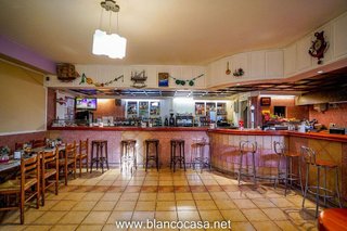 Local comercial en venta en Carballo