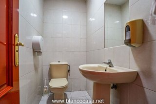 Local comercial en venta en Carballo