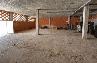 Local comercial en venta en San Luis en Almería