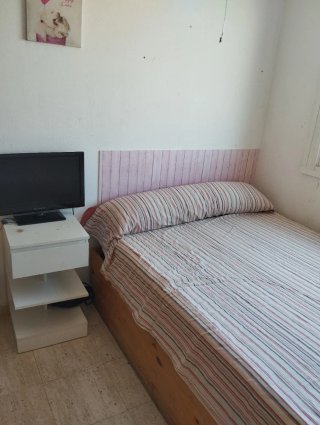 Se alquila abitacion en mejorada del campo Madrid