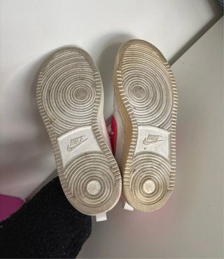 Zapatillas Nike Blancas y Rosas