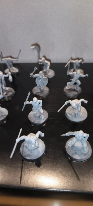 20 Figuras Aldeanos Fantasía