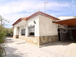 Chalet en venta en Puerto de Mazarrón en Mazarrón