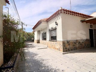 Chalet en venta en Puerto de Mazarrón en Mazarrón