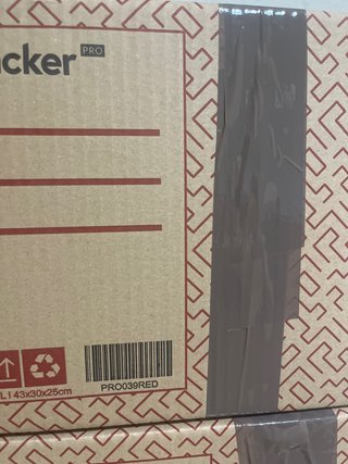 Caja de ropa Tracker PRO