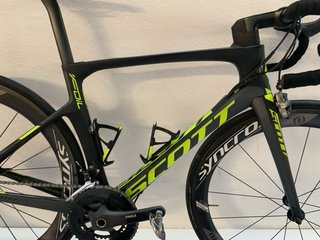 Bicicleta Scott Foil RC 10