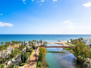 Piso en alquiler en Las Lomas de Río Verde en Marbella