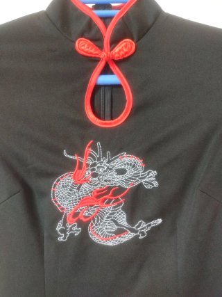 Mini vestido negro Qipao Cheongsam  Dragón