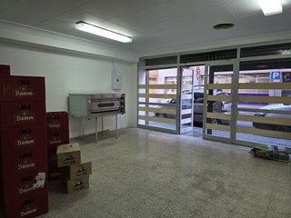 Local comercial en venta en Eixample Sud – Migdia en Girona