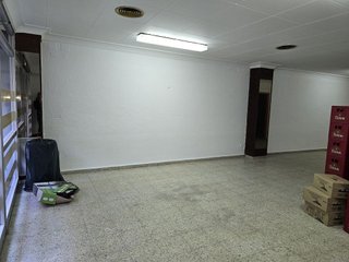 Local comercial en venta en Eixample Sud – Migdia en Girona