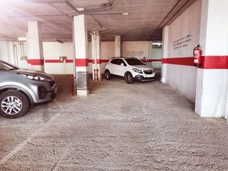 Garaje en venta en Montigalà -Sant Crist en Badalona