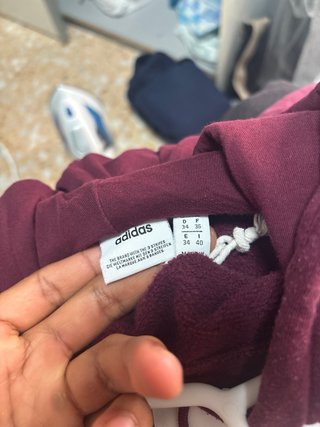Sudadera Adidas Morada con Logo Grande