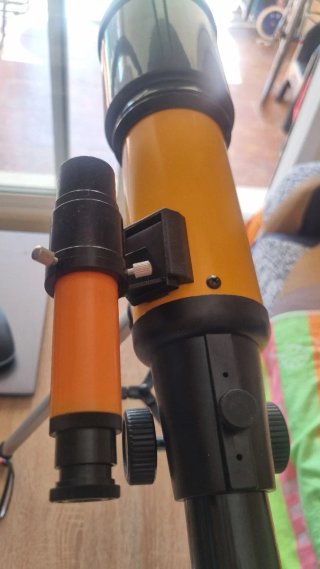 Telescopio Fetch Falcon con accesorios